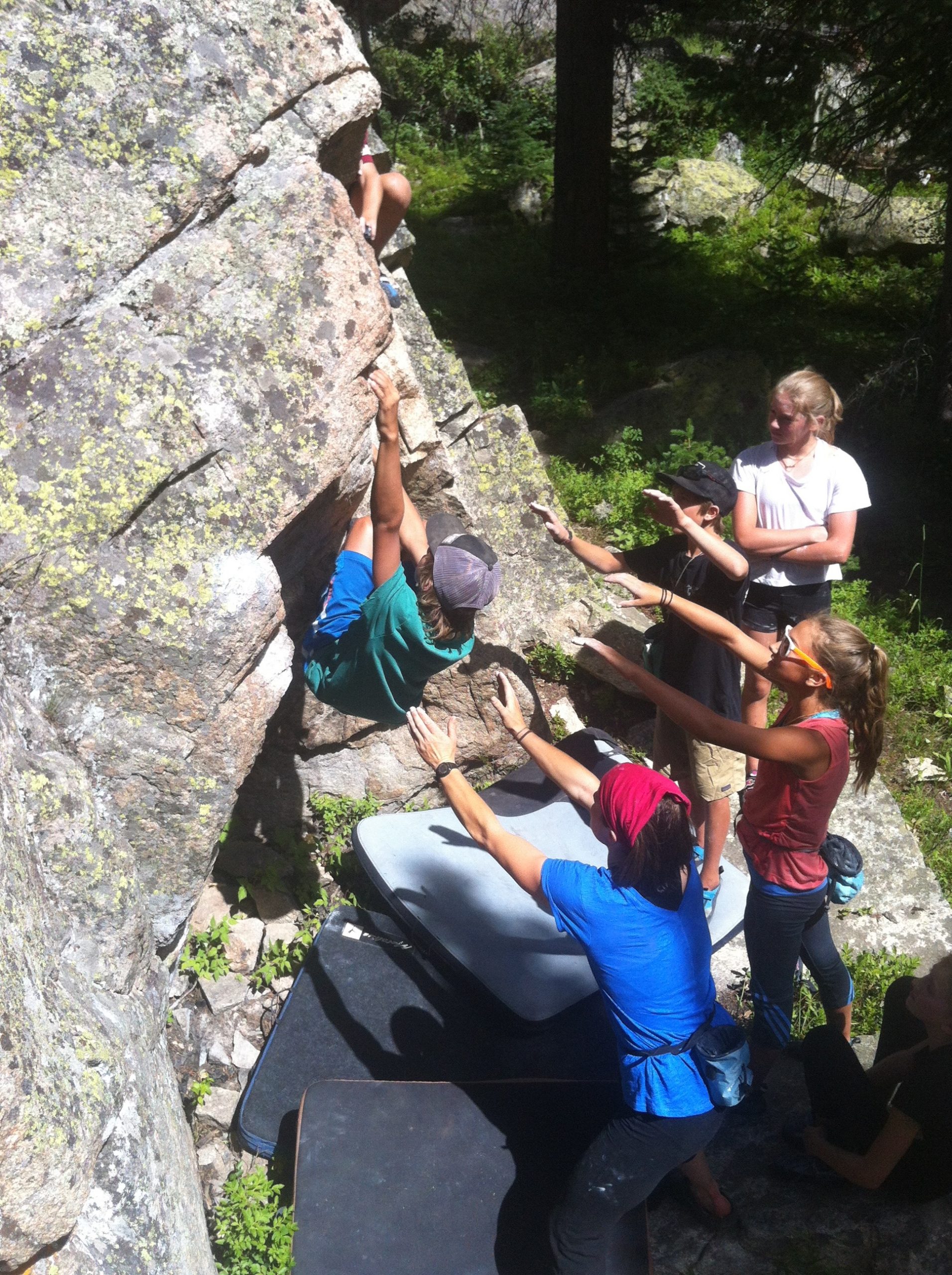 Bouldering Camp KMAC Guides
